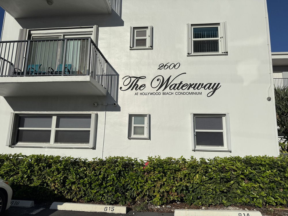 The Waterway at Hollywood Beach  main photo